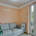 Marta Slovenia Natures - Happy Apartment Levpa